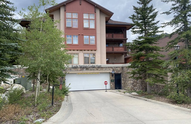 Solitude 3 Bedroom Ski in and Ski out