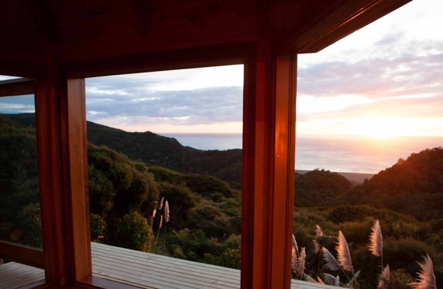 Solo Meditation Retreat Cabin