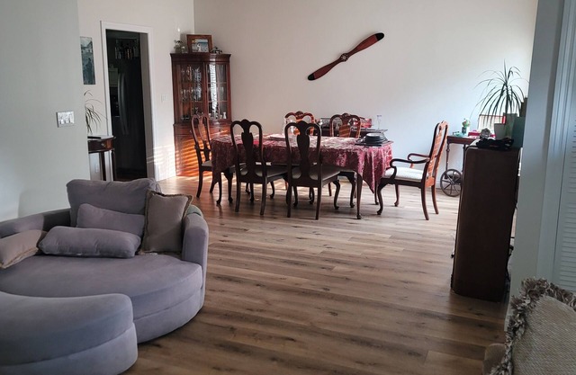 Songbirds Landing- a charming cottage by George Fox -1 block to shops and dining
