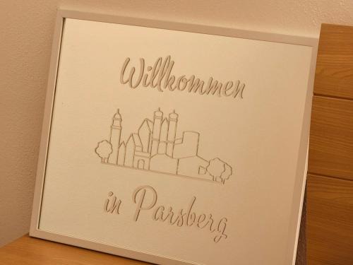 Sonnige Souterrain-Einliegerwohnung im Herzen Parsbergs