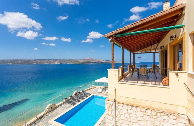 Souda Bay View - Five Bedroom Villa, Sleeps 12