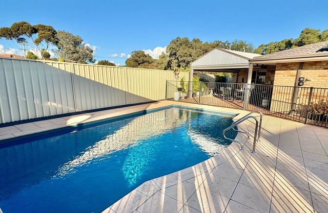 South Bunbury Retreat – Family Comfort by the Beach & Wildlife Park