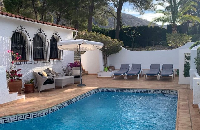 South facing Villa in Altea with beautiful views