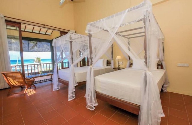 South Point Ocean - 8 bedroom Luxury Beach Villa