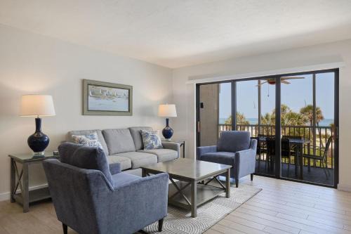 South Seas Beach Villa 2325 - Splendid Beachfront Residence