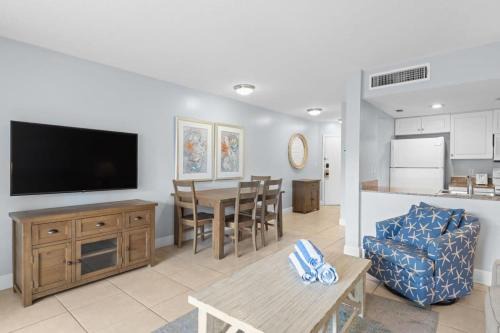 South Seas Villa 3222 - Updated Residence with Great Amenities