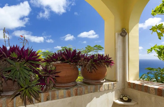 South Shore Villa, SolVillasUSVI