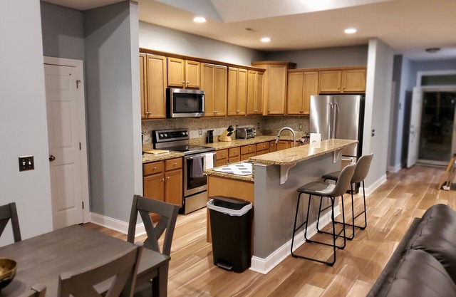 Southport 2 bed 2 bath furnished townhome for rent