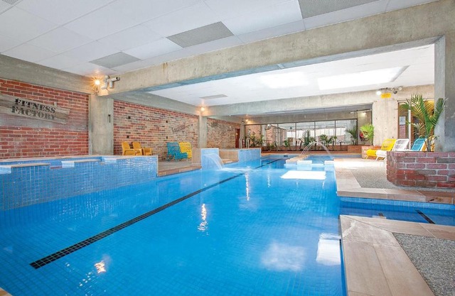 Sovereign Park Motor Inn