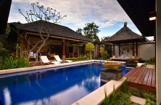 SP2003 - 2 Bedroom Balinese Style Villa Seminyak