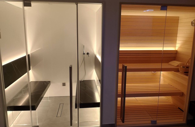 Spa Suite Villa dell'Eden B with 2 bedrooms and 6 sleeps.