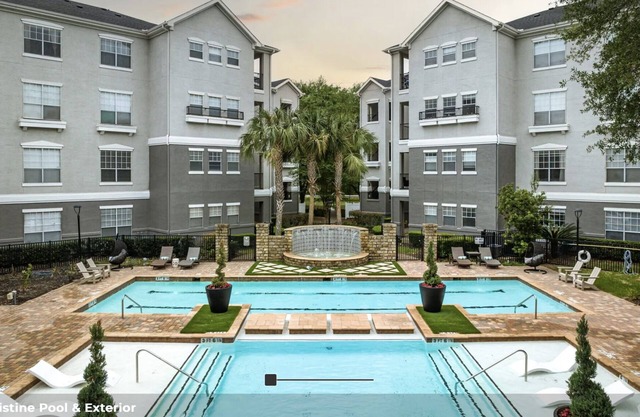 Spacious 2BR+2BA apartment in the hearth of Medical Center