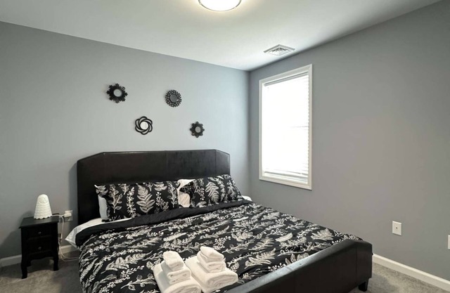 Spacious 3-bedroom Apartment Near School!