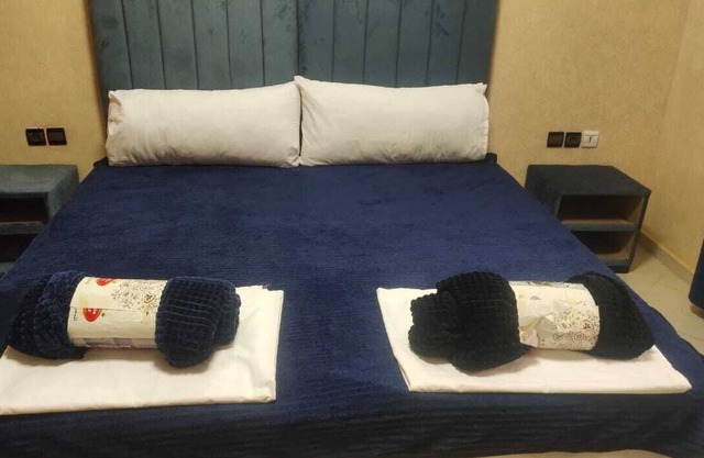 Spacious 3 beds apartment in amazing Fes with AC, WiFi near the railway station