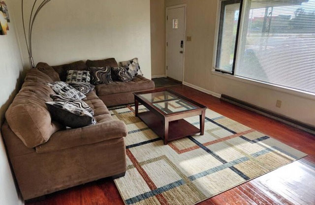 Spacious 4-bedroom home in quiet neighborhood