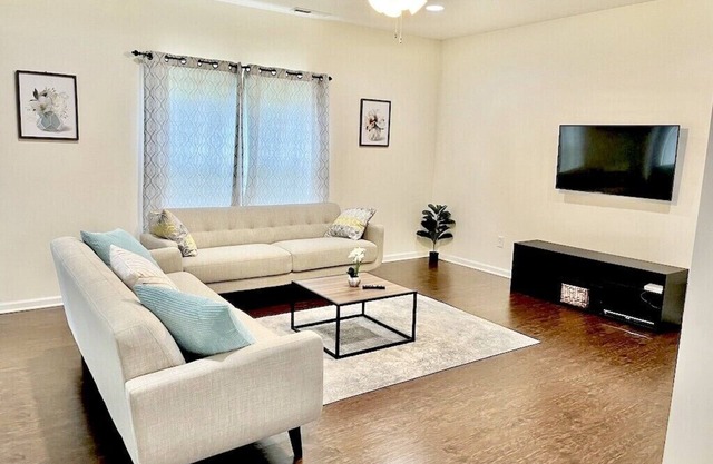 Spacious and clean home with 5 Bedrooms and 2 1/2 baths in a safe neighborhood