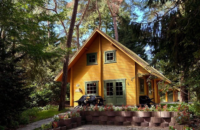 Spacious and comfortable group home in forest with private parking