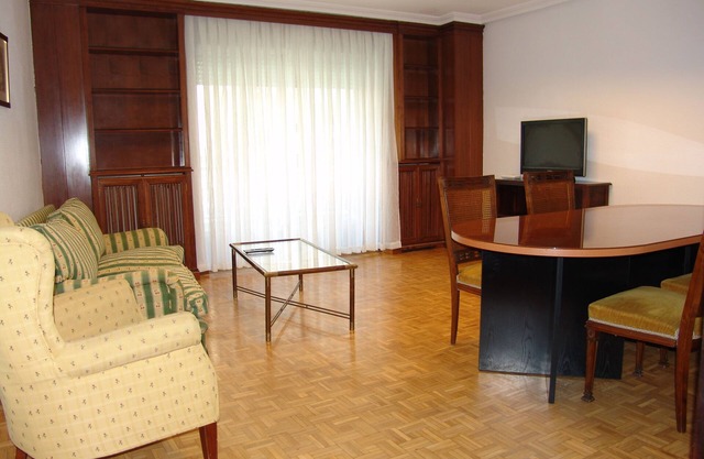Spacious and luxurious full apartment in the center of Salamanca