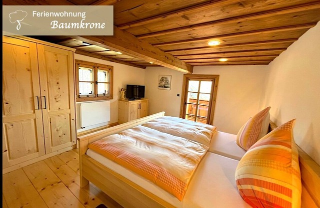 Spacious apartment (71 m²) for up to 4 people with private sauna