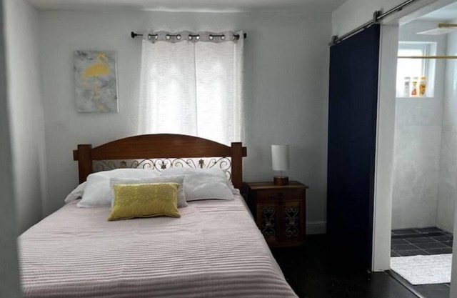 Spacious Apartment Central Located