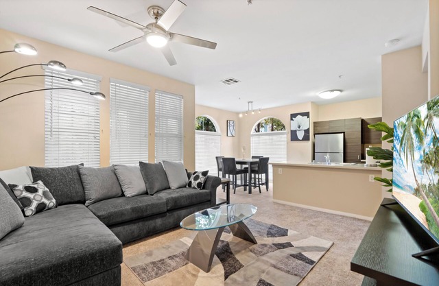 Spacious & Beautiful 2BD/2BA ! 5MINS to Disney! The Outlets! Angel Stadium! etc.