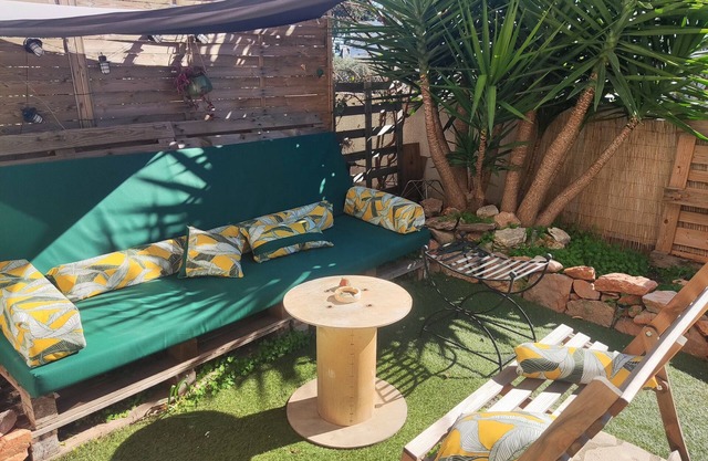 Spacious, bright apartment in an ideal location