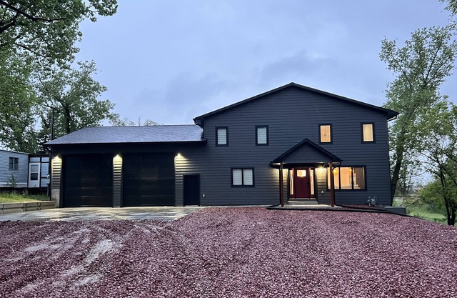 Spacious cabin located half mile from Harlan County Lake. Sleeps 12 comfortably.