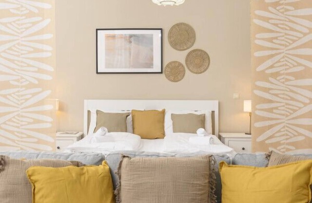 Spacious Family Apartment near Stadtpark, Graz