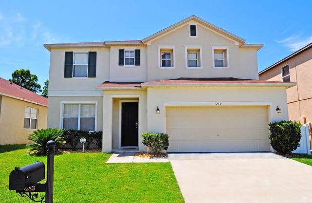 Spacious Family Home, private Pool/Spa, Covered Lanai, Forest View, near Disney