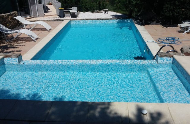 SPACIOUS FAMILY VILLA WITH ALL COMFORTS QUIET VACATION IN HARMONY WITH NATURE