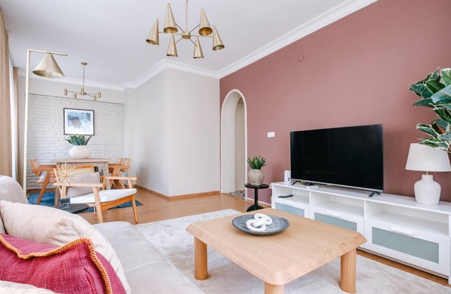 Spacious Flat 5 min to Metro and City's Nisantasi