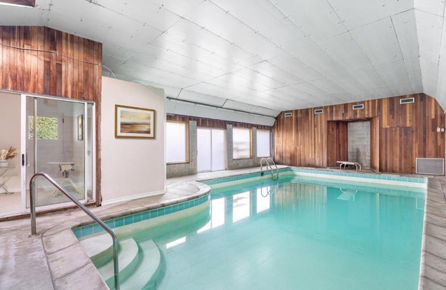 Spacious Home with Indoor Pool
