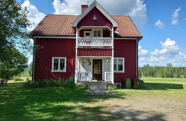 Spacious house in the countryside