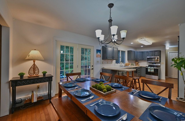 Spacious Mountain Home with Fireplace, Game Room in Bear Creek Lake Community!