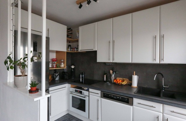 Spacious nest with view of Paris, unoverlooked