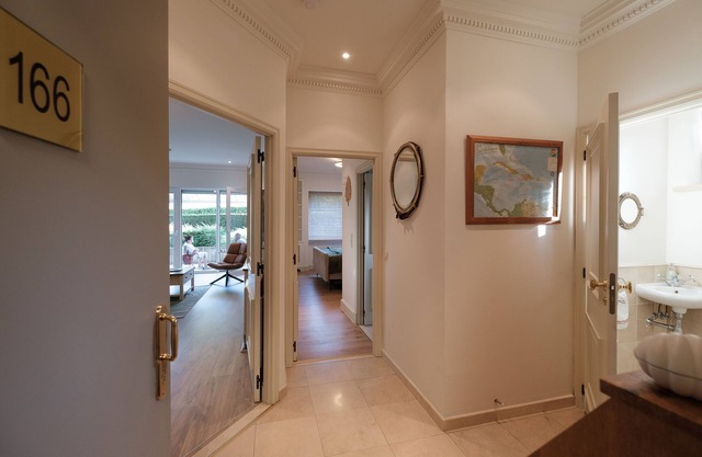 Spacious newly redecorated & refurbished modern Condo with Patio and Garden view