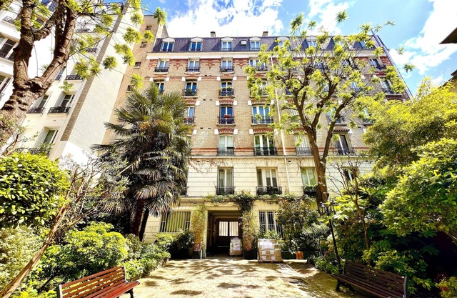 Spacious Paris apartmentn