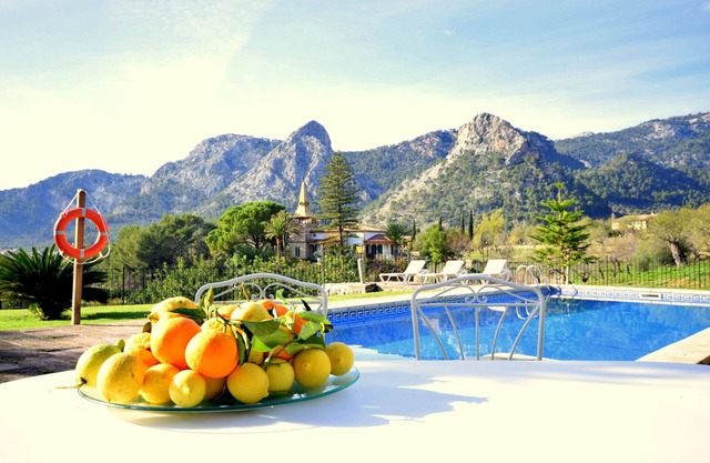 Spacious property on a hill directly in Bunyola with beautiful views