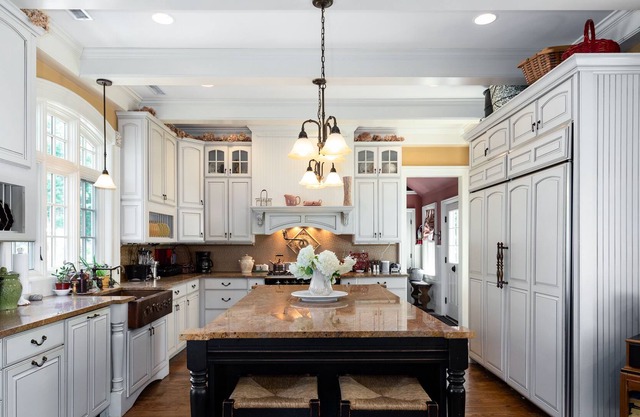 Spacious restored Victorian w/ wraparound porch