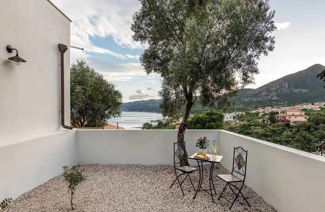 Spacious retreat in the heart of Sardinia