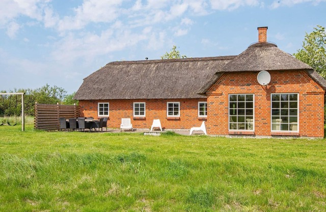 Spacious Retreat with Spa - By Traum Ferienwohnungen
