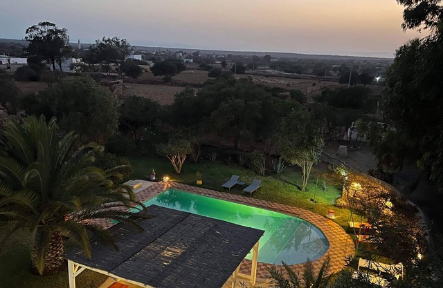 Spacious Riad 11 rooms with swimming pool