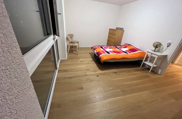 Spacious room/private bathroom/50m from the lake/fabulous view! Welcome!