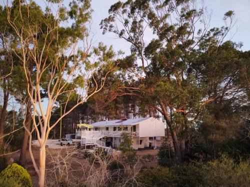 Spacious & Secluded Bush Retreat