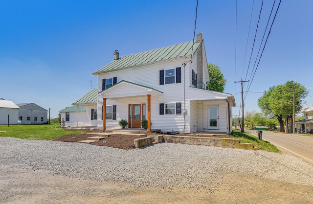 Spacious Shippensburg Home, Close to Museums!