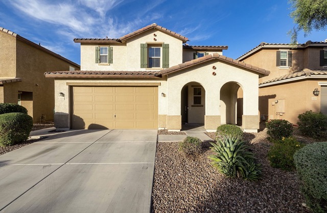 Spacious Updated Gem in Perfect Quiet Neighborhood Location off the 303 & HV