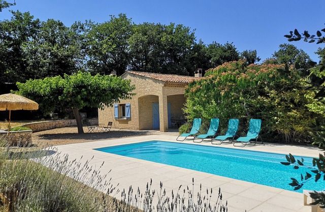 Spacious villa near Gorges du Verdon and Cote D'Azur with private heated pool