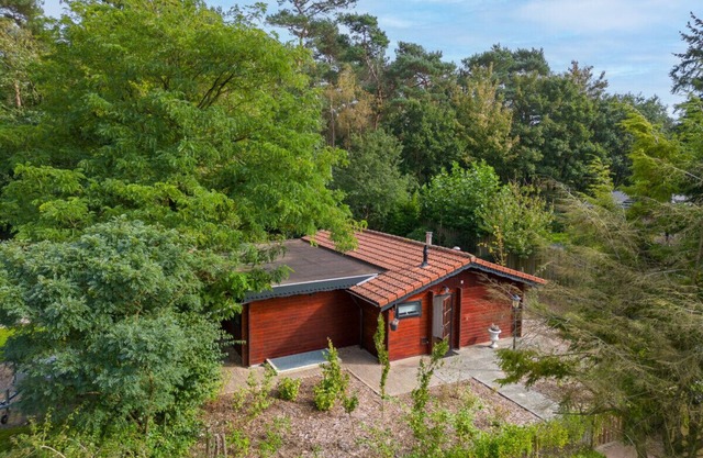 Spacious wooden cottage with infra-red sauna