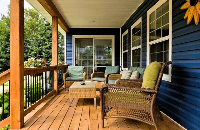 Spacious Year Round Cottage in the Heart of Cavendish