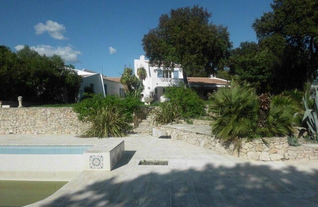 SPANISH VILLA (FINCA) 205 + 85 m2 of living space!